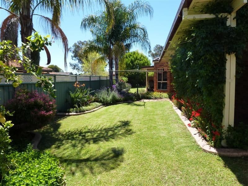 5 Pinehurst Avenue, DUBBO NSW 2830, Dubbo - Thumbnail 4