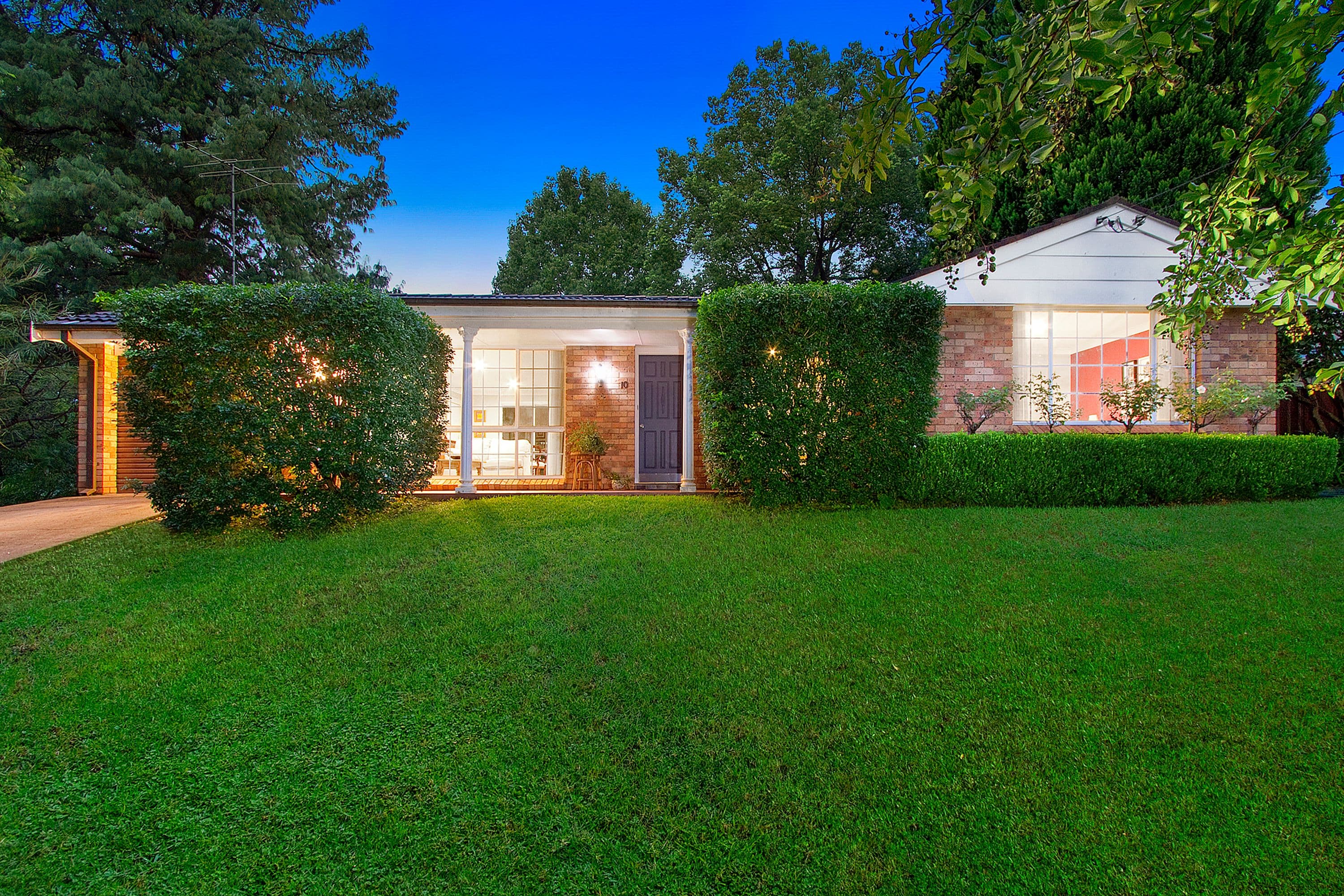 10 Morton Street, North Richmond - Image 1