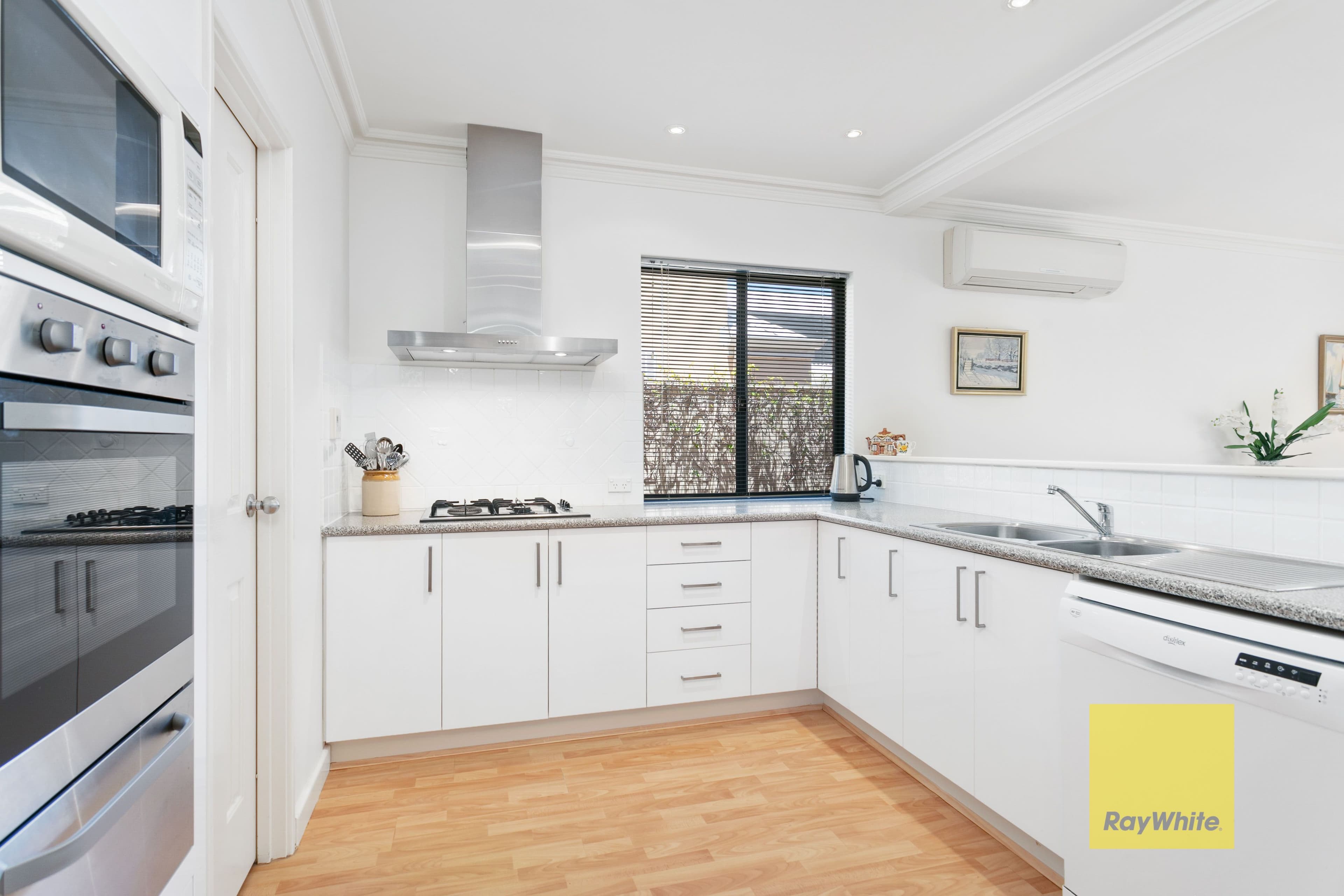 42 Quintilian Road, Mount Claremont WA 6010, Mount Claremont - Thumbnail 2