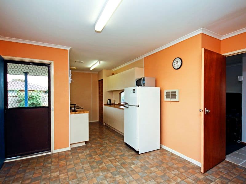 11 Sputnik Court, WHITTINGTON VIC 3219, Whittington - Thumbnail 2