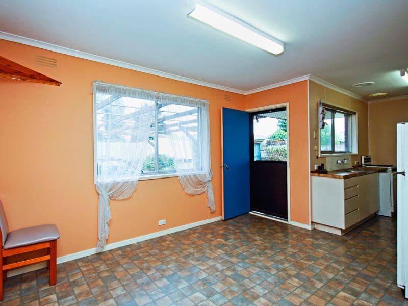 11 Sputnik Court, WHITTINGTON VIC 3219, Whittington - Thumbnail 4