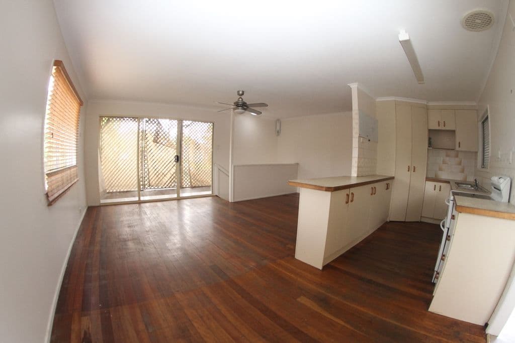 87 JUERS Street, Kingston QLD 4114, Kingston - Thumbnail 4