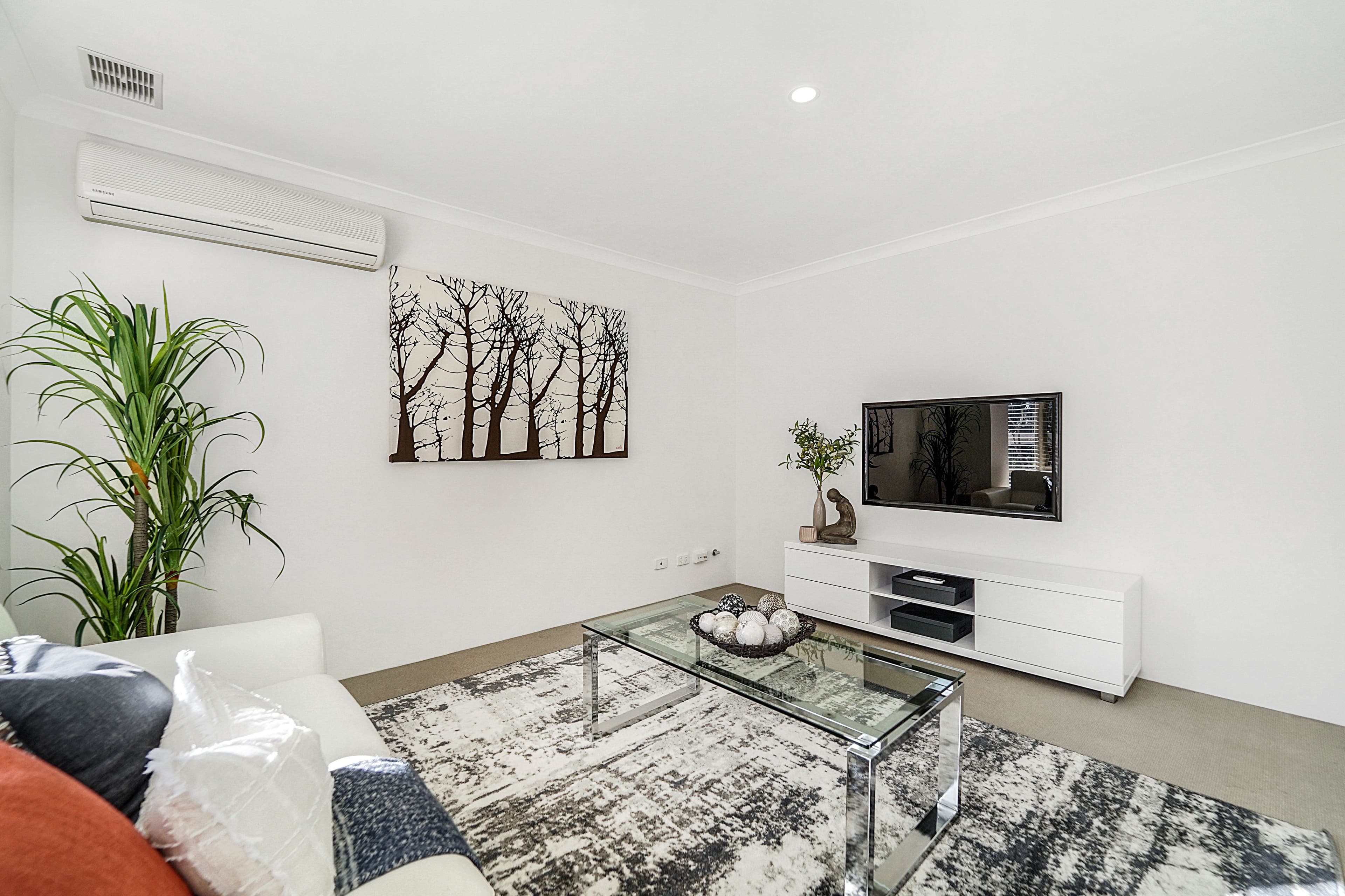 47 Langley Crescent, Innaloo WA 6018, Innaloo - Thumbnail 2