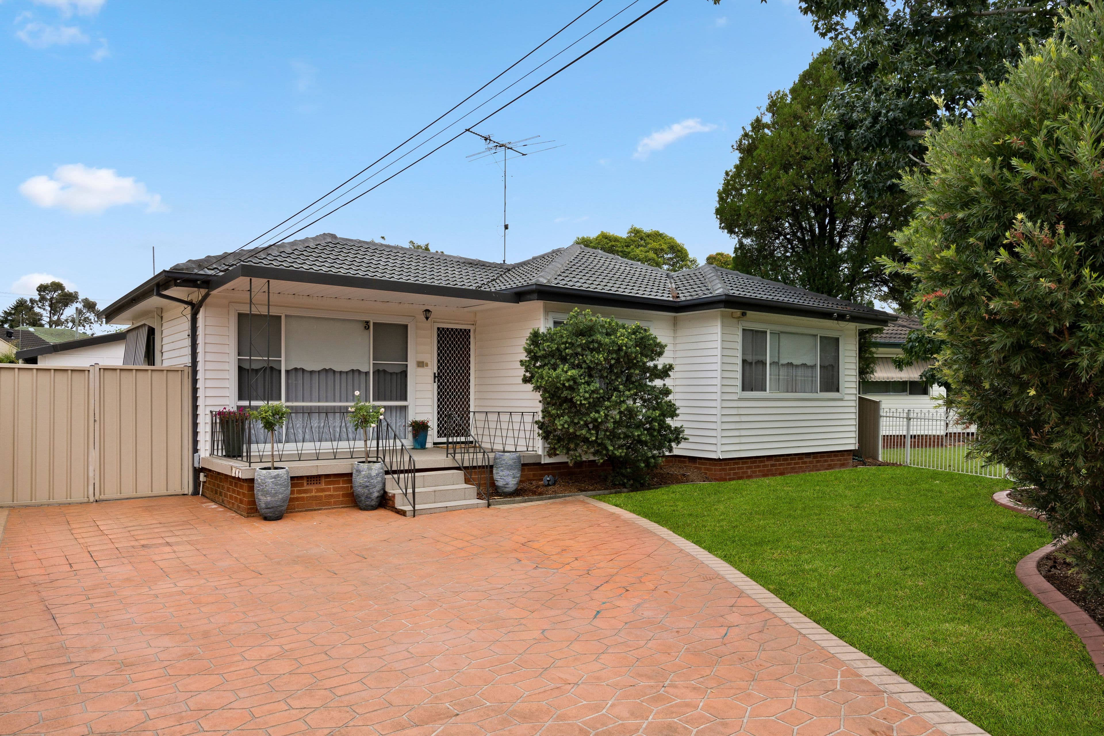 3 Barook Place, Mount Pritchard NSW 2170, Mount Pritchard - Image 1