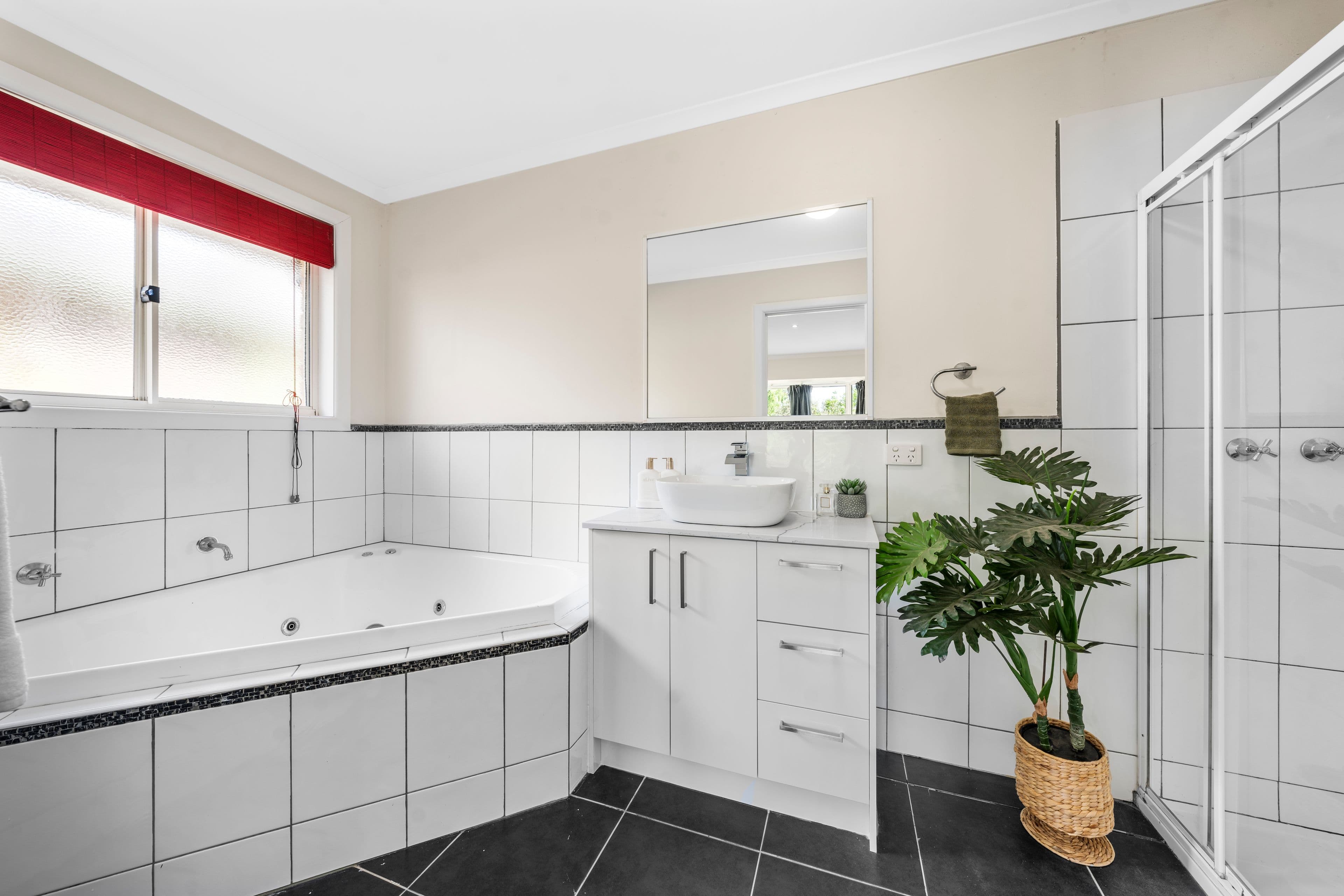 24 Police Road, Rowville VIC 3178, Rowville - Thumbnail 7