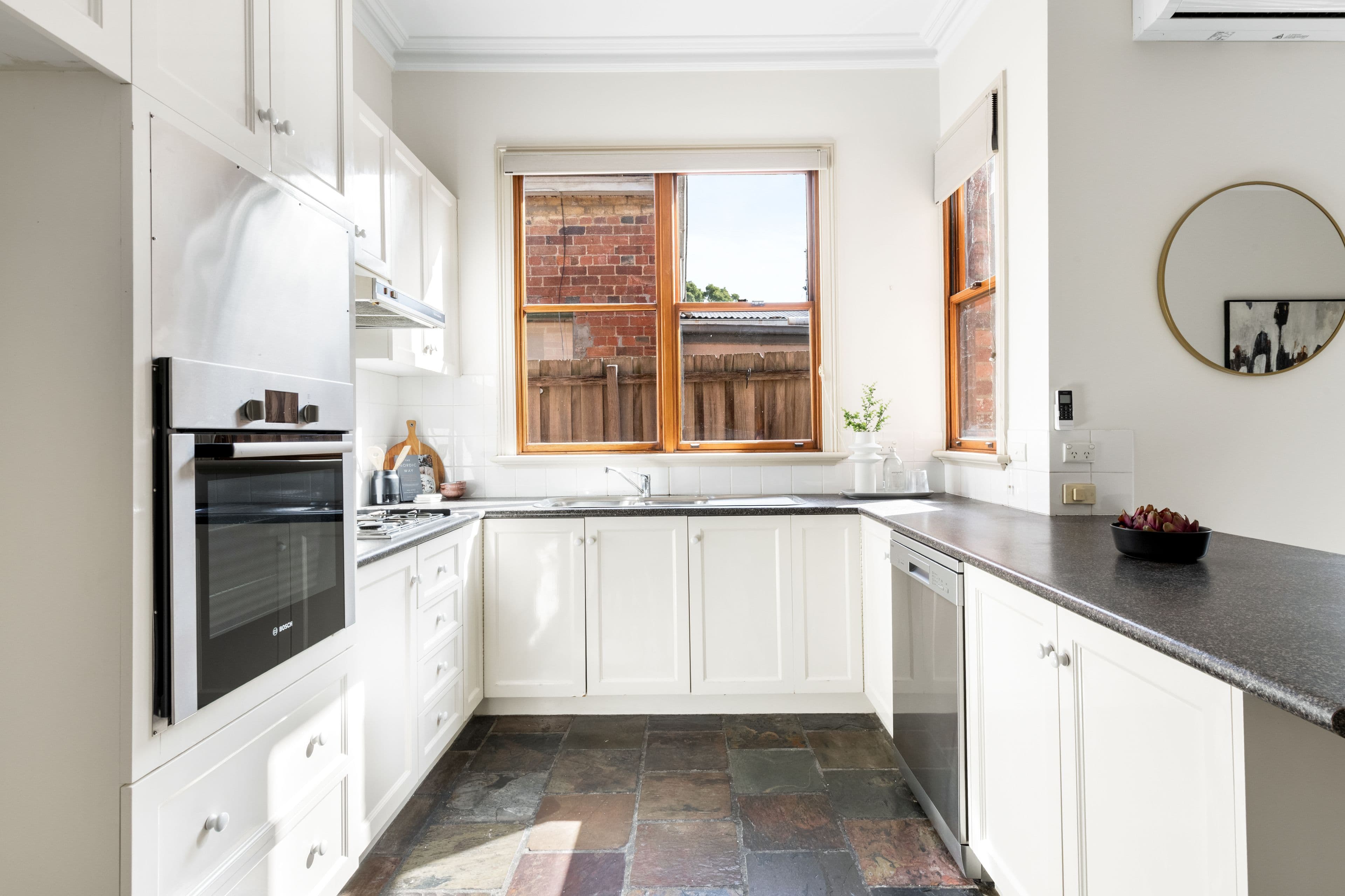 18 Campbell Street, Collingwood VIC 3066, Collingwood - Thumbnail 7