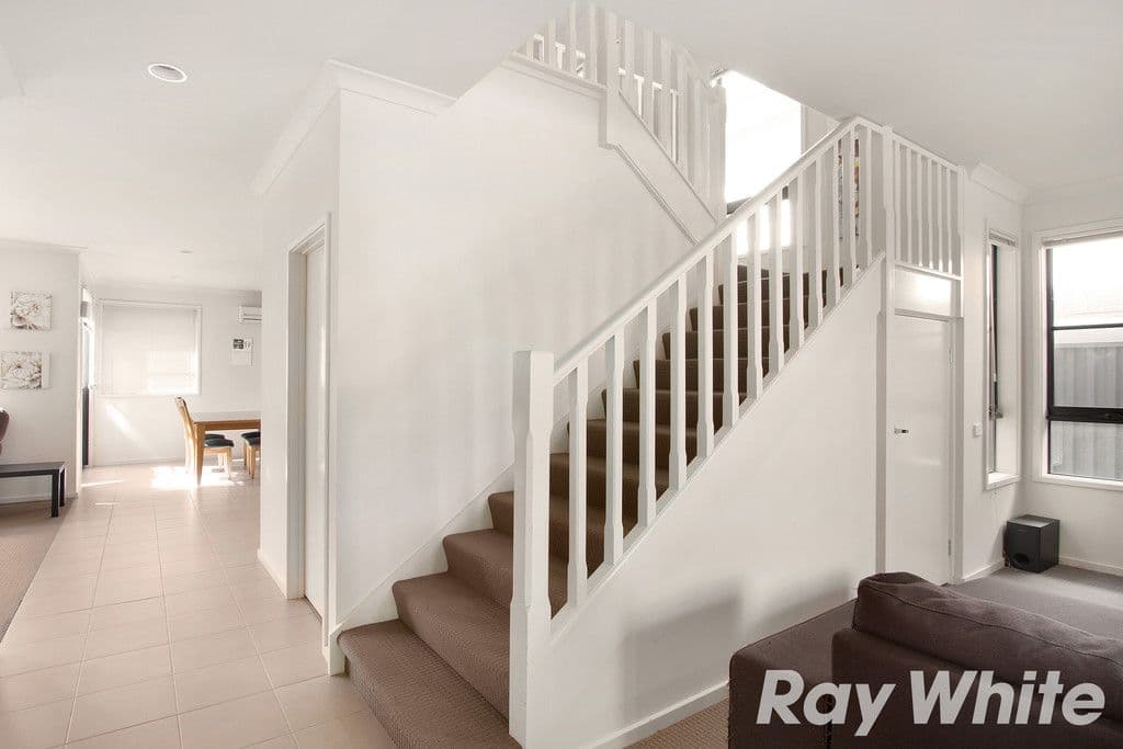 4 Harlesden Circuit, Pakenham VIC 3810, Pakenham - Thumbnail 3