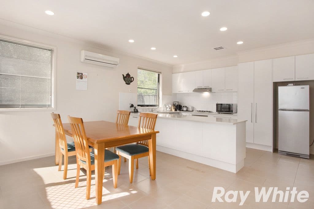 4 Harlesden Circuit, Pakenham VIC 3810, Pakenham - Thumbnail 6
