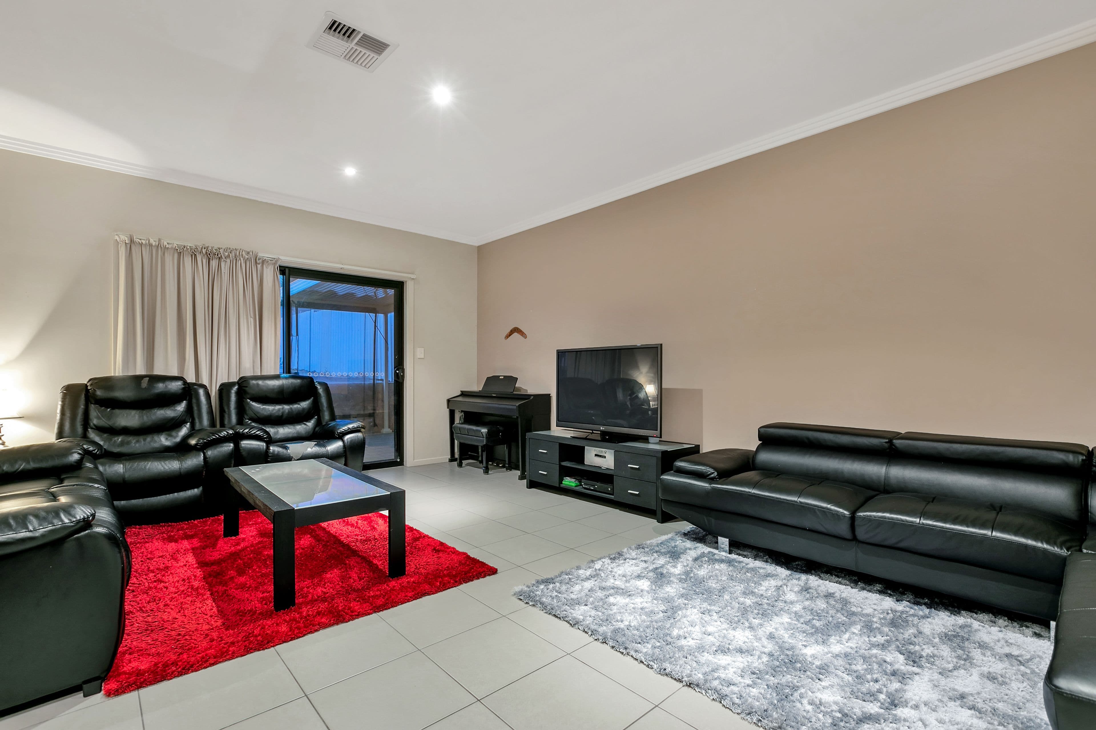 13 Taunton Avenue, Enfield SA 5085, Enfield - Thumbnail 3