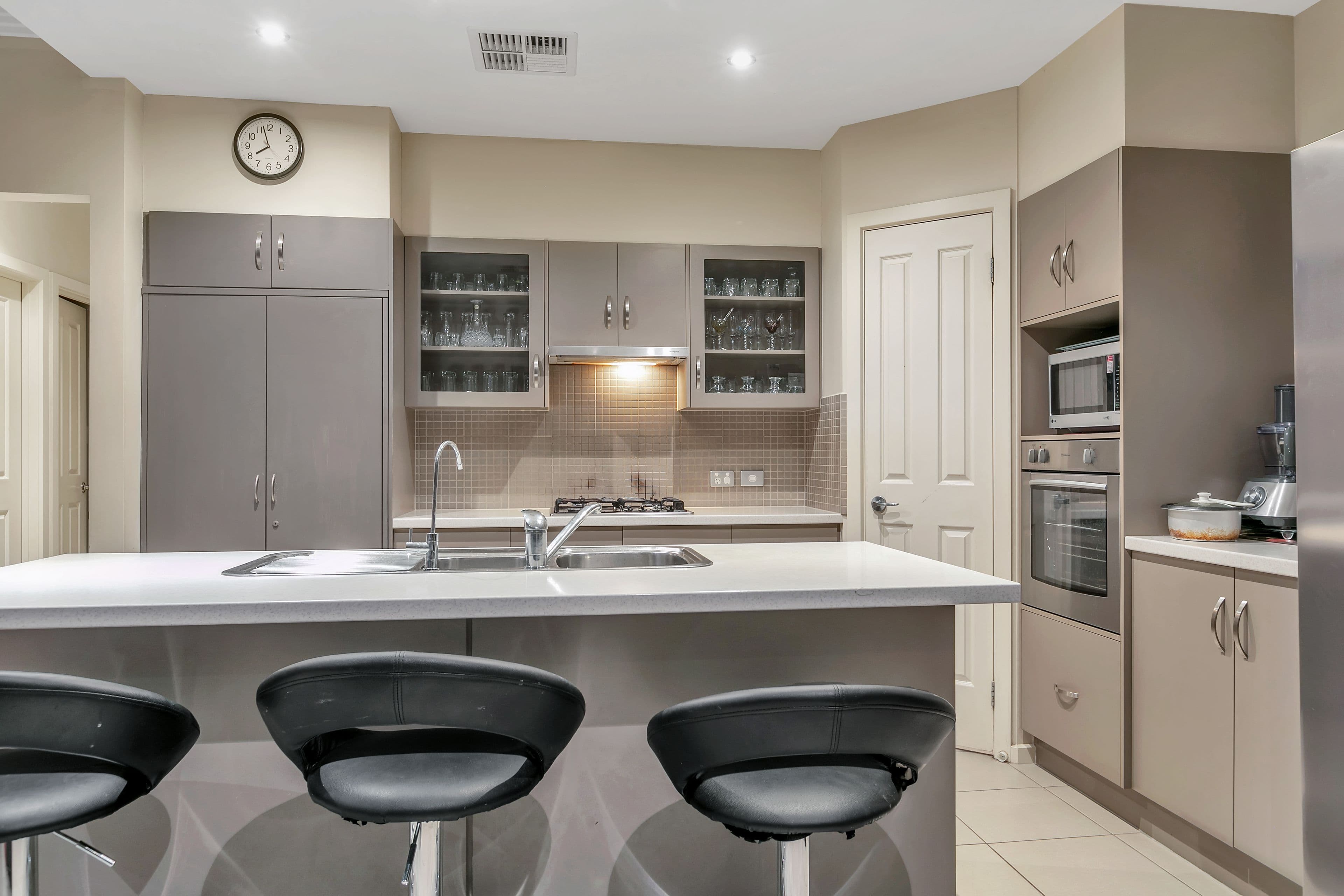 13 Taunton Avenue, Enfield SA 5085, Enfield - Thumbnail 7