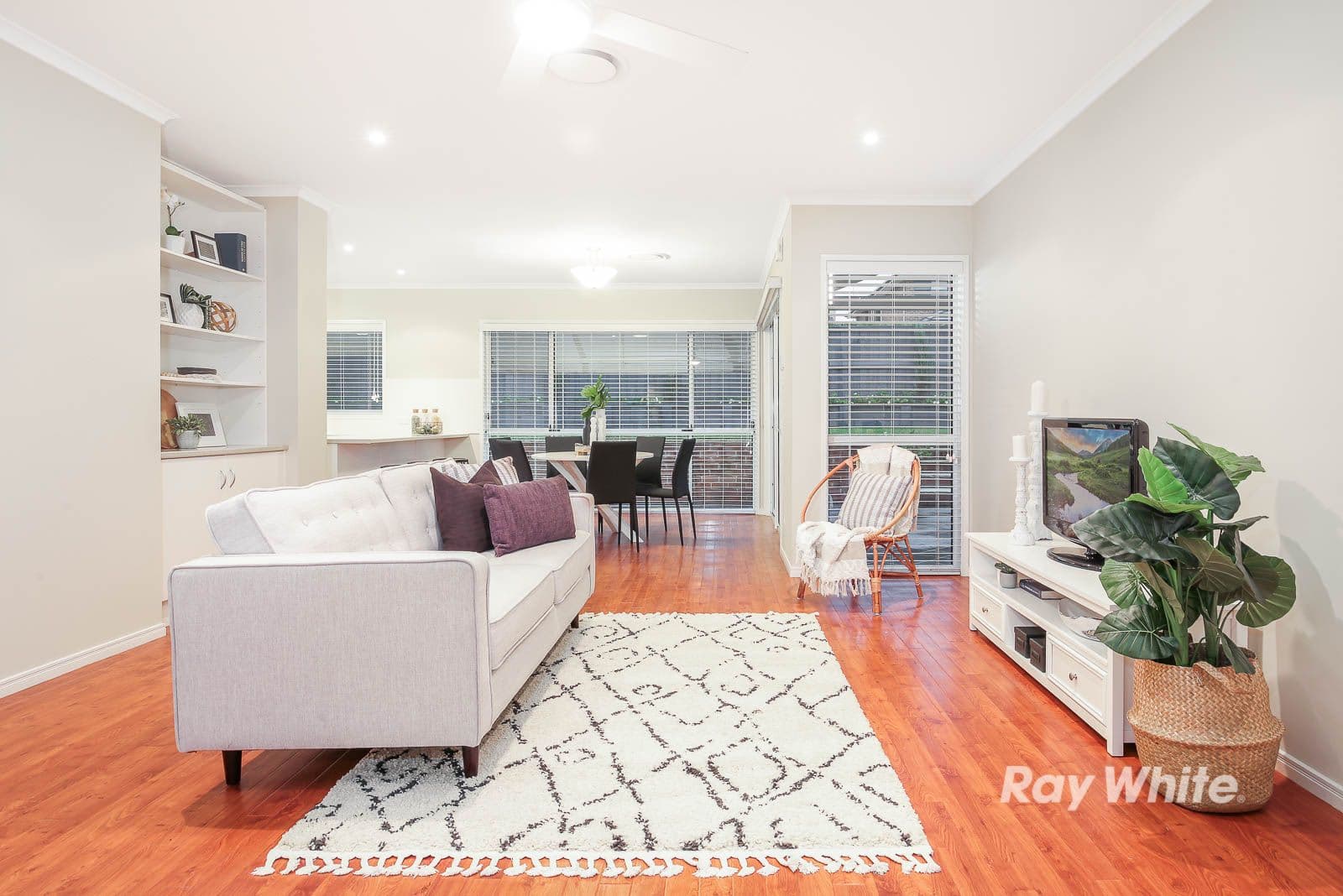 64 Rosebery Road, Kellyville - Thumbnail 3