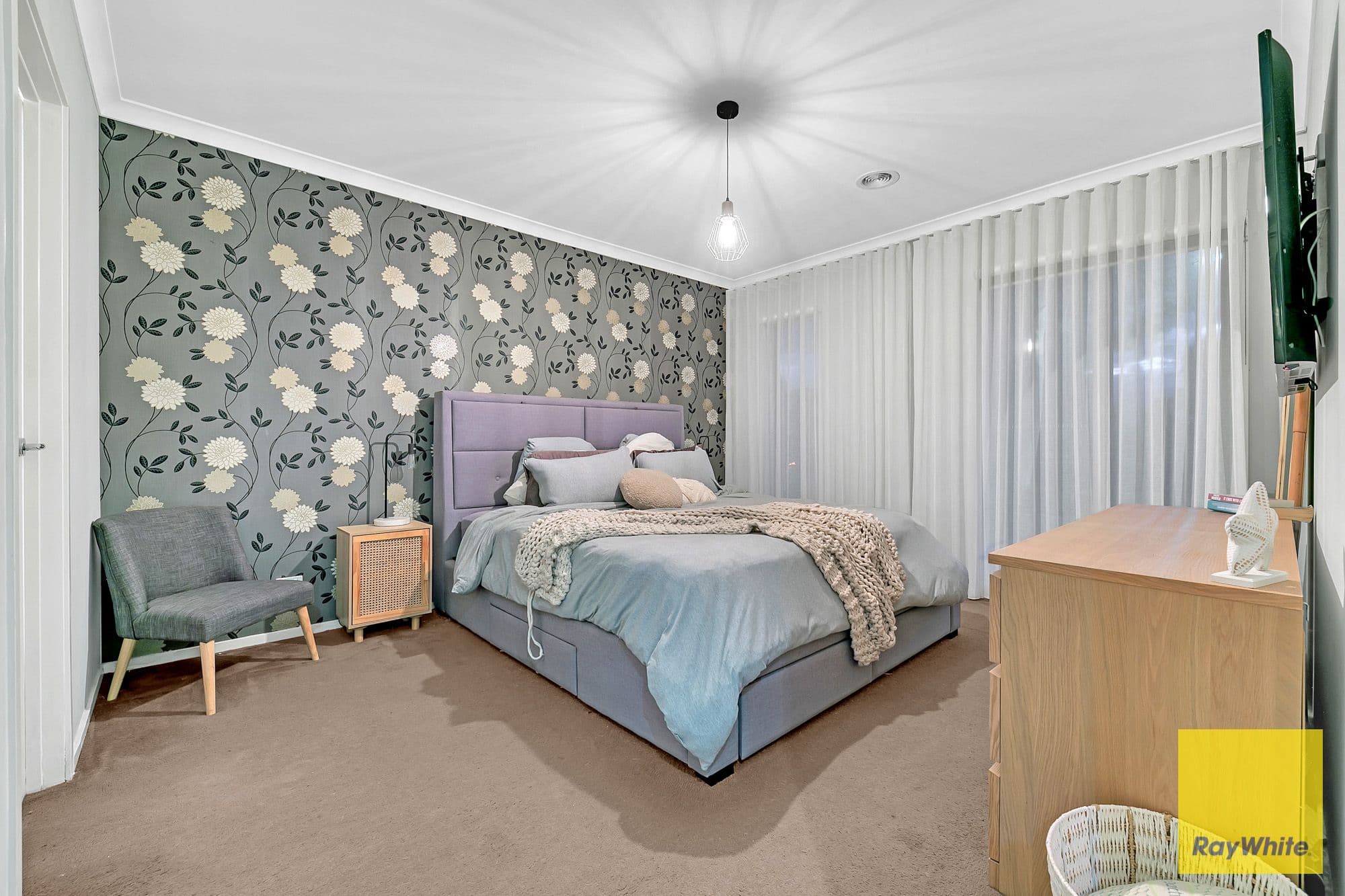 158 Riversdale Drive, Tarneit VIC 3029, Tarneit - Thumbnail 3