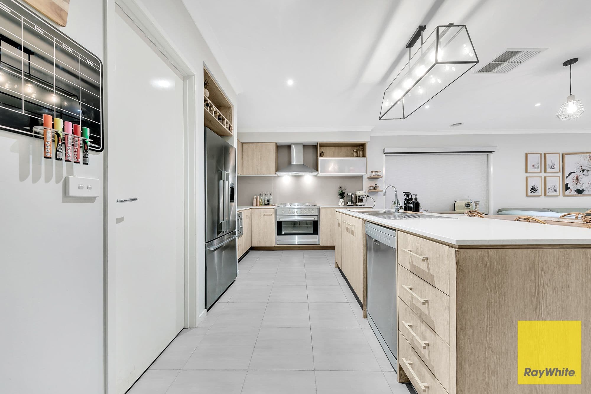 158 Riversdale Drive, Tarneit VIC 3029, Tarneit - Thumbnail 8