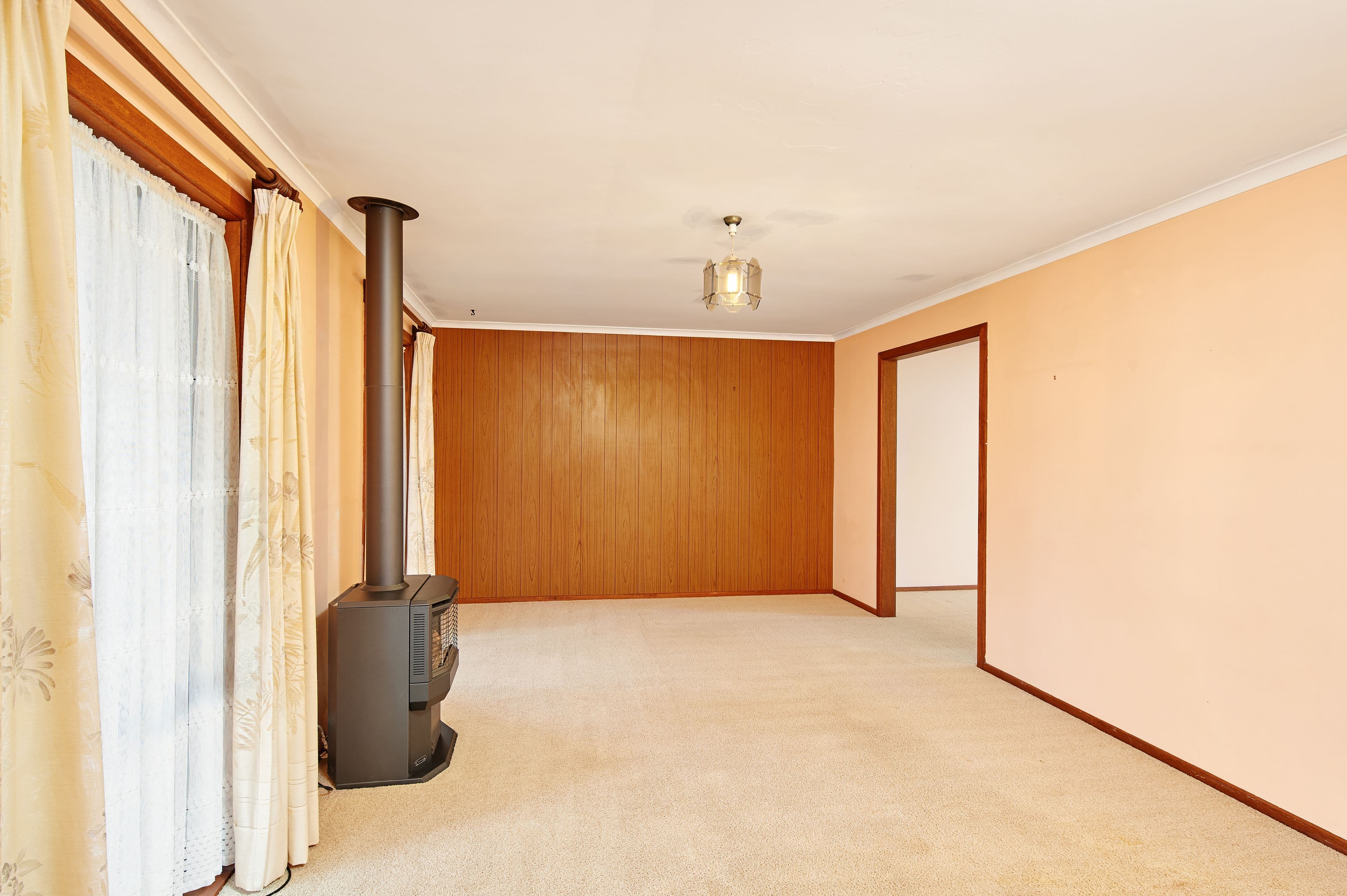12 Myall Crescent, Lake Albert - Thumbnail 3