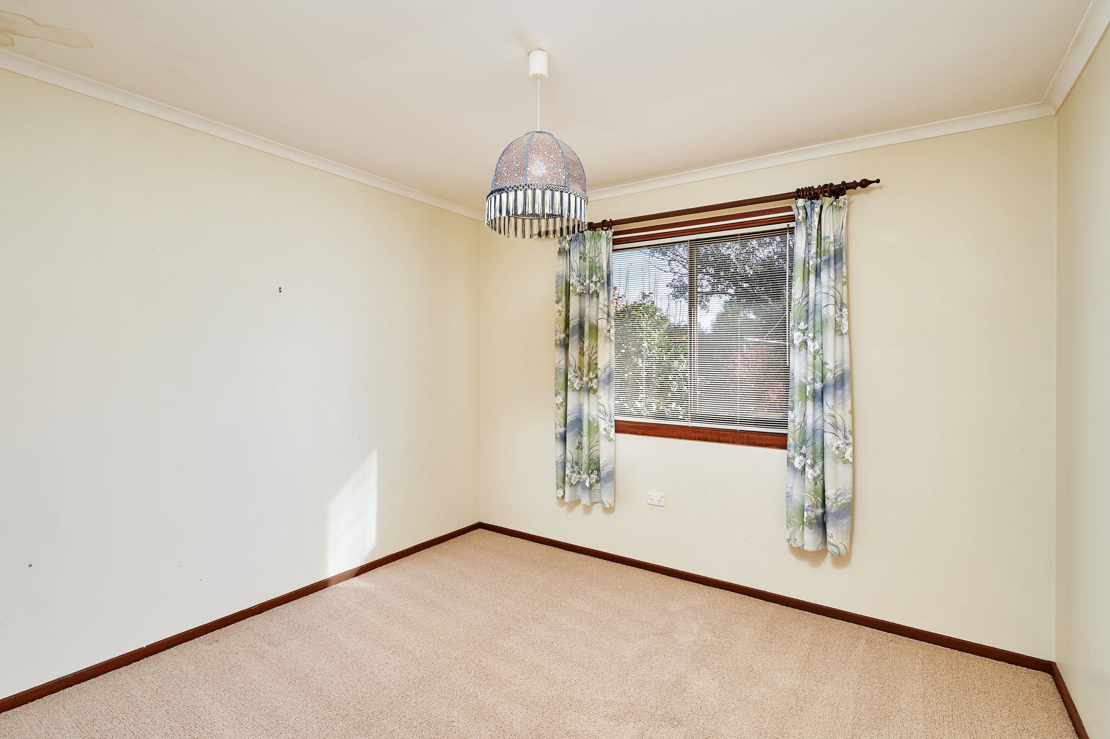 12 Myall Crescent, Lake Albert - Thumbnail 6