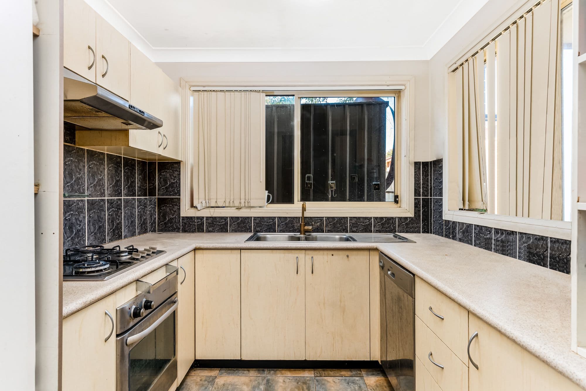 38 Blenheim Avenue, Rooty Hill NSW 2766, Rooty Hill - Thumbnail 4
