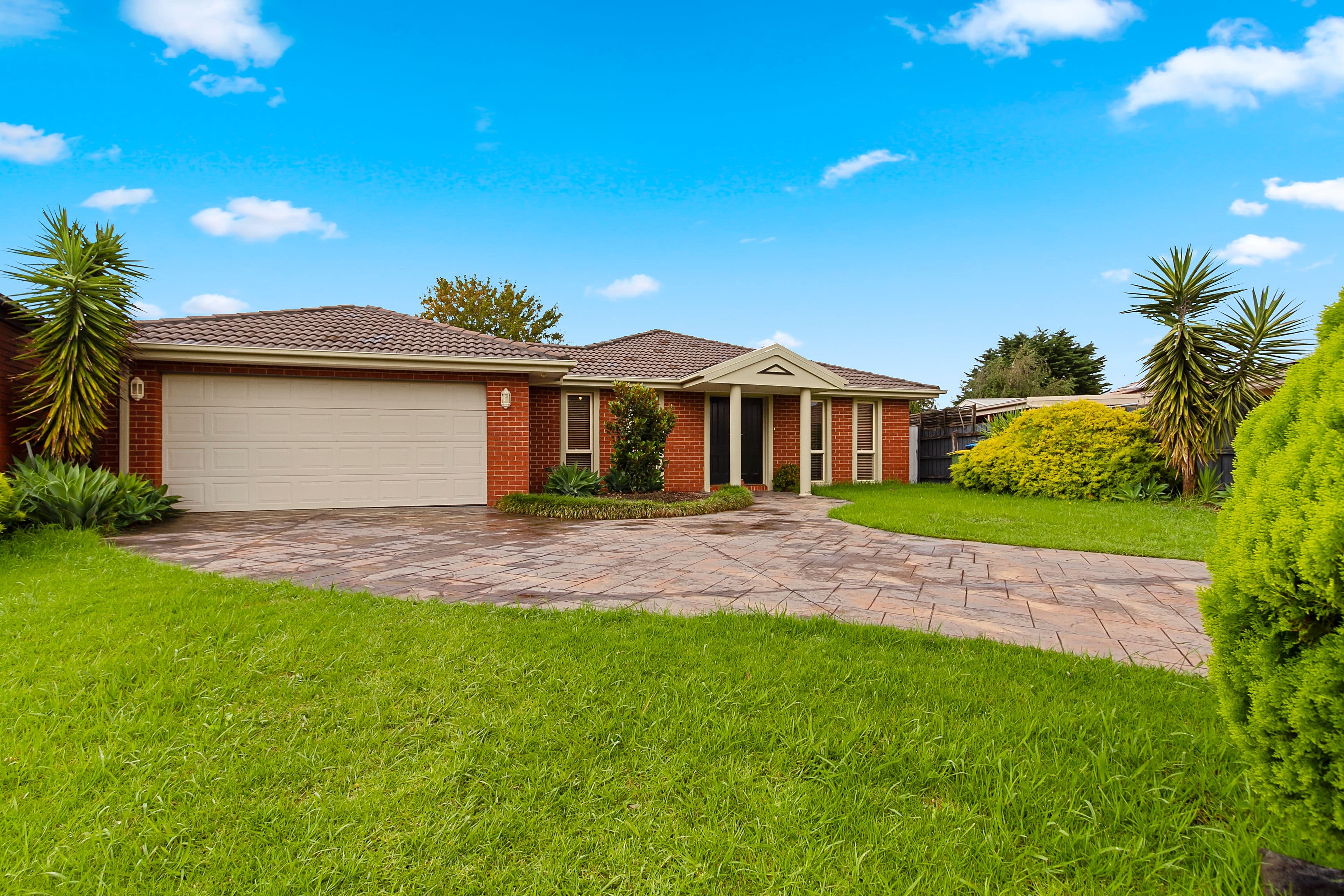 13 MacGregor Court, Rowville VIC 3178, Rowville - Image 1
