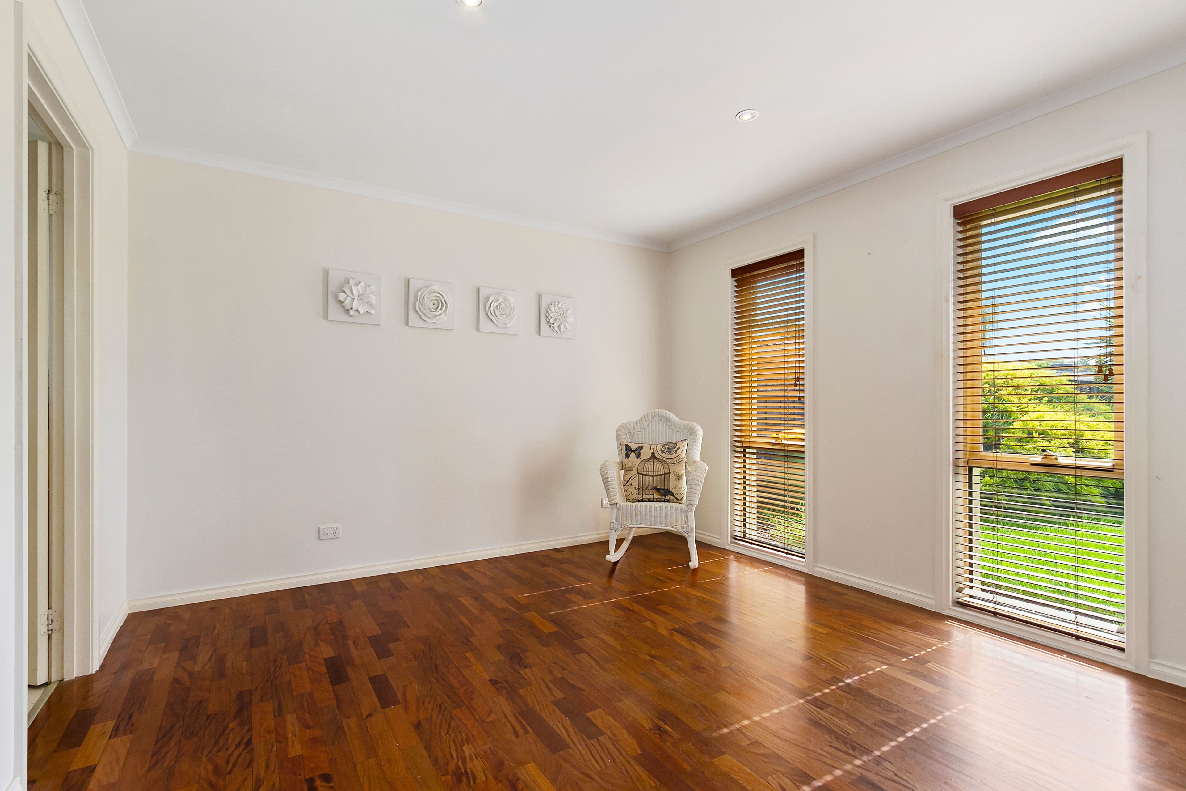 13 MacGregor Court, Rowville VIC 3178, Rowville - Thumbnail 5