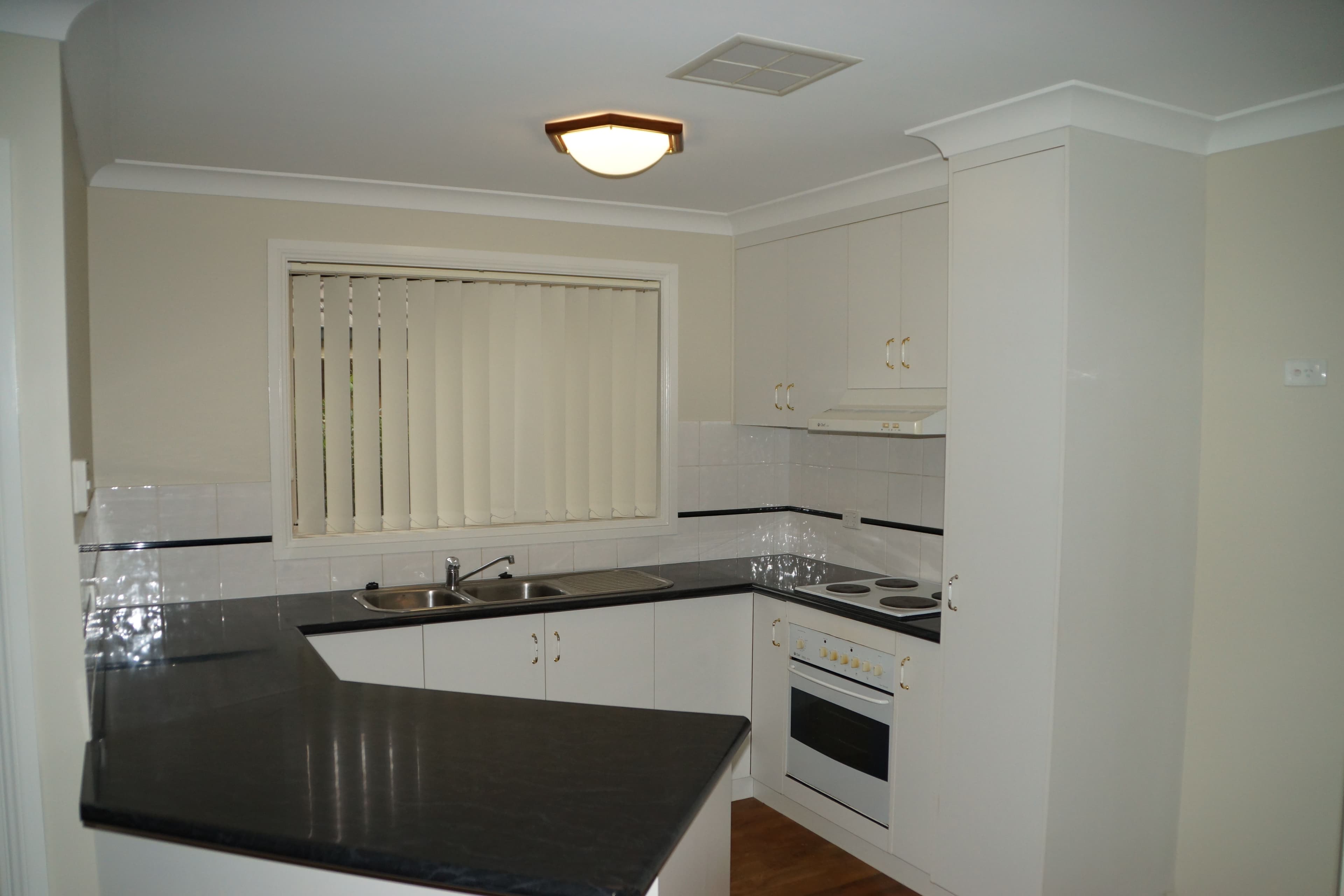 31 Websdale Drive, Dubbo - Thumbnail 5