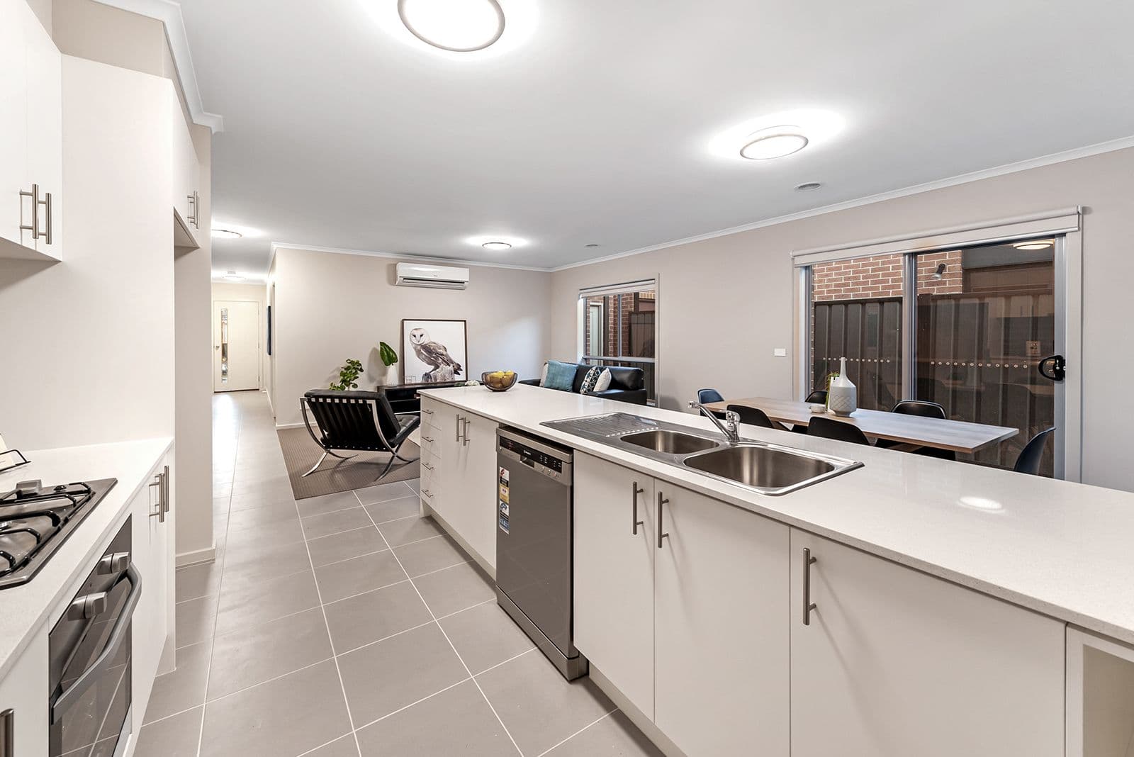 113 Moor Park Drive, Craigieburn VIC 3064, Craigieburn - Thumbnail 6