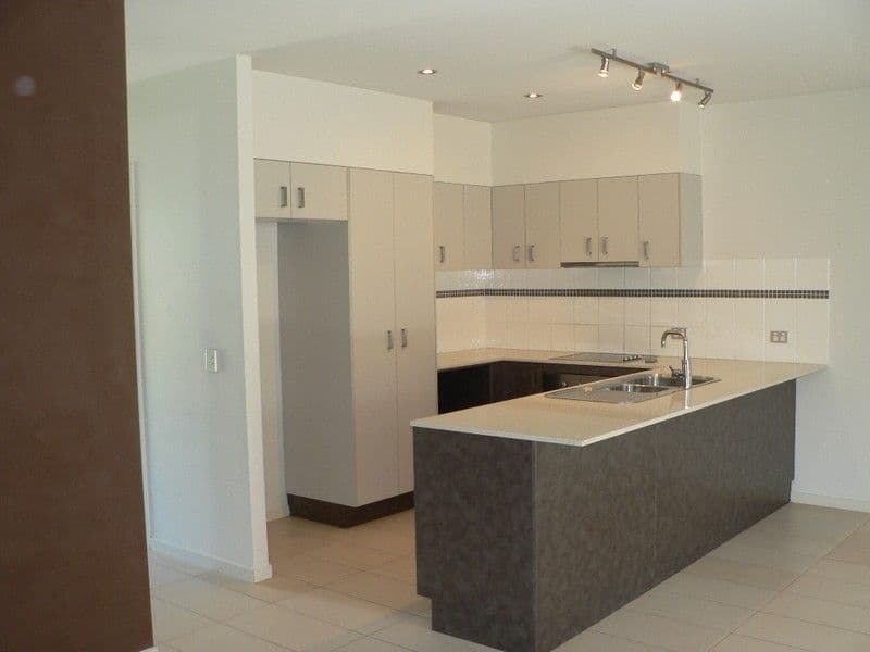 307 Mode Place/Underwood Road, EIGHT MILE PLAINS QLD 4113, Eight Mile Plains - Thumbnail 2