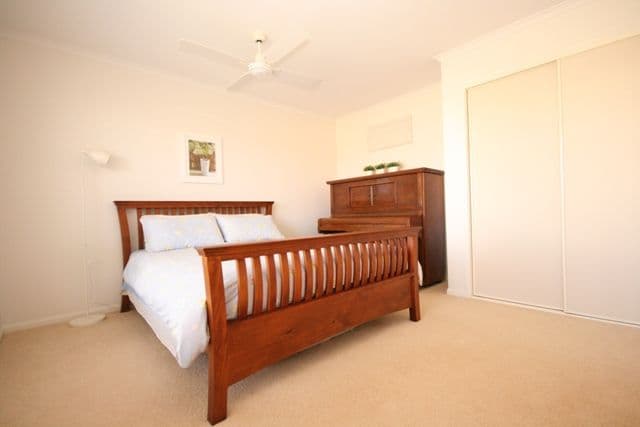 6 Seagrass Place, REDLAND BAY QLD 4165, Redland Bay - Thumbnail 6