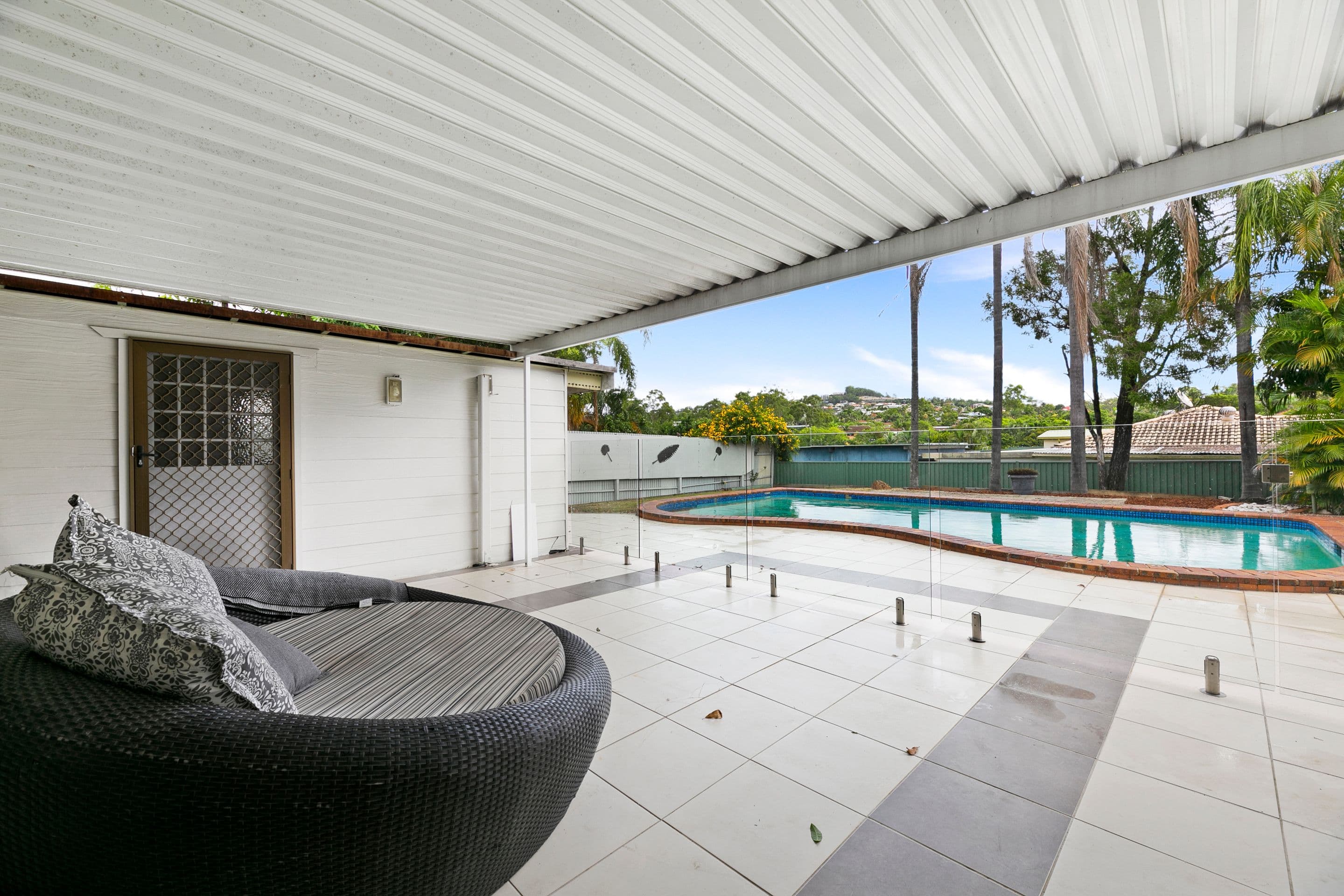 3 Aberdeen Court, Highland Park QLD 4211, Highland Park - Thumbnail 2