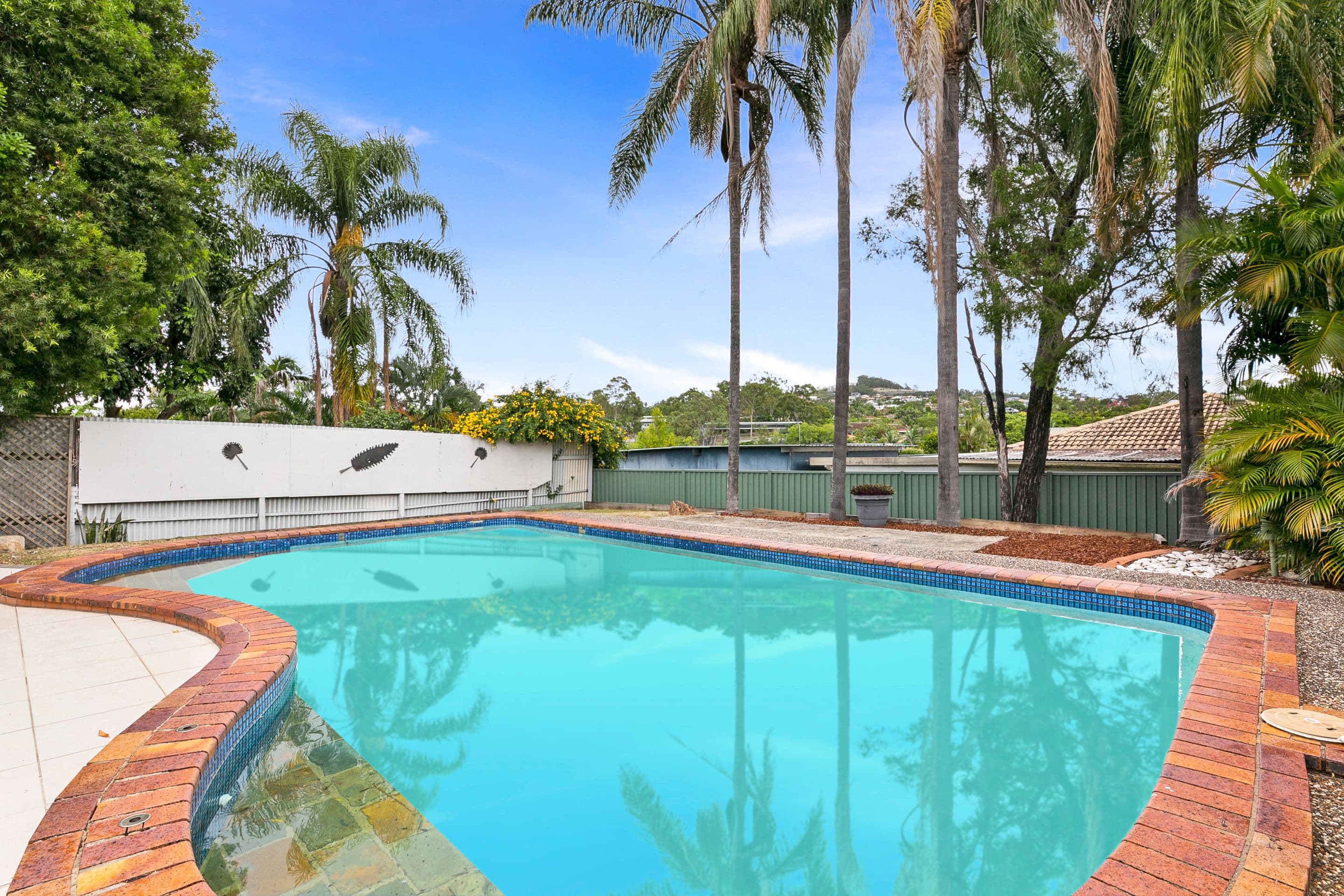3 Aberdeen Court, Highland Park QLD 4211, Highland Park - Thumbnail 3