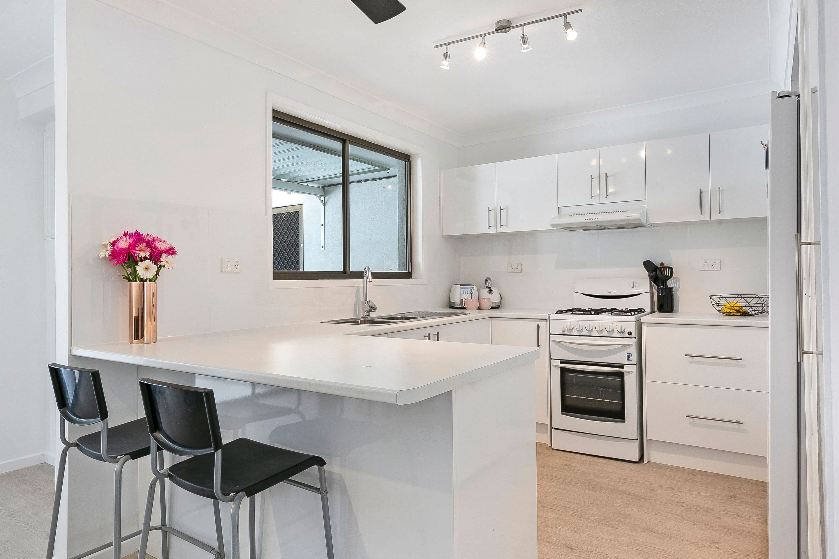 3 Aberdeen Court, Highland Park QLD 4211, Highland Park - Thumbnail 4