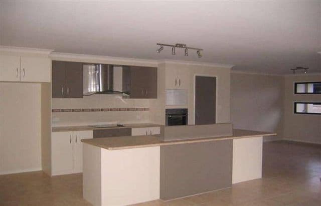 1 Grundy Street, WESTBROOK QLD 4350, Westbrook - Thumbnail 2