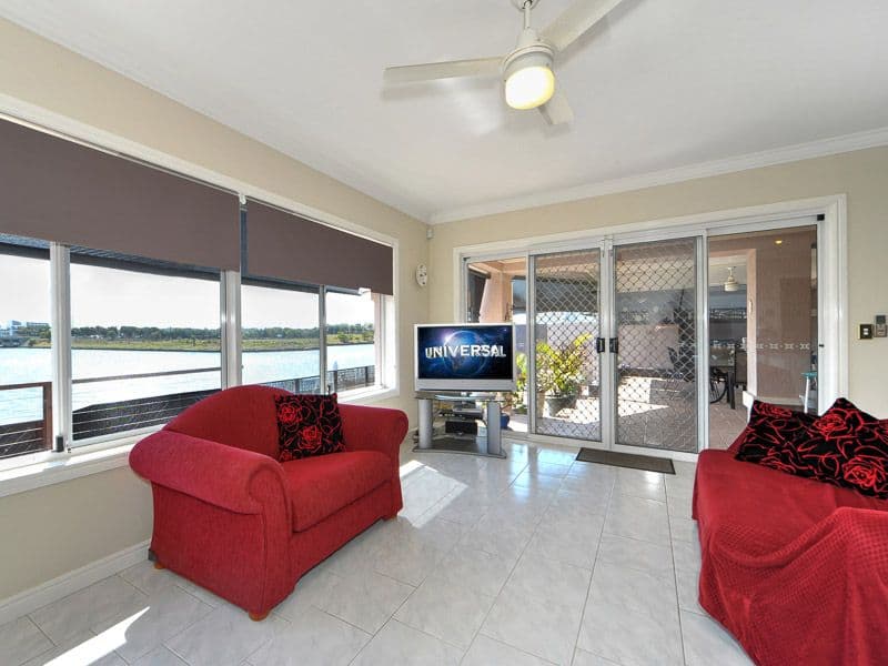 34 Anchorage Way, BIGGERA WATERS QLD 4216, Biggera Waters - Thumbnail 8