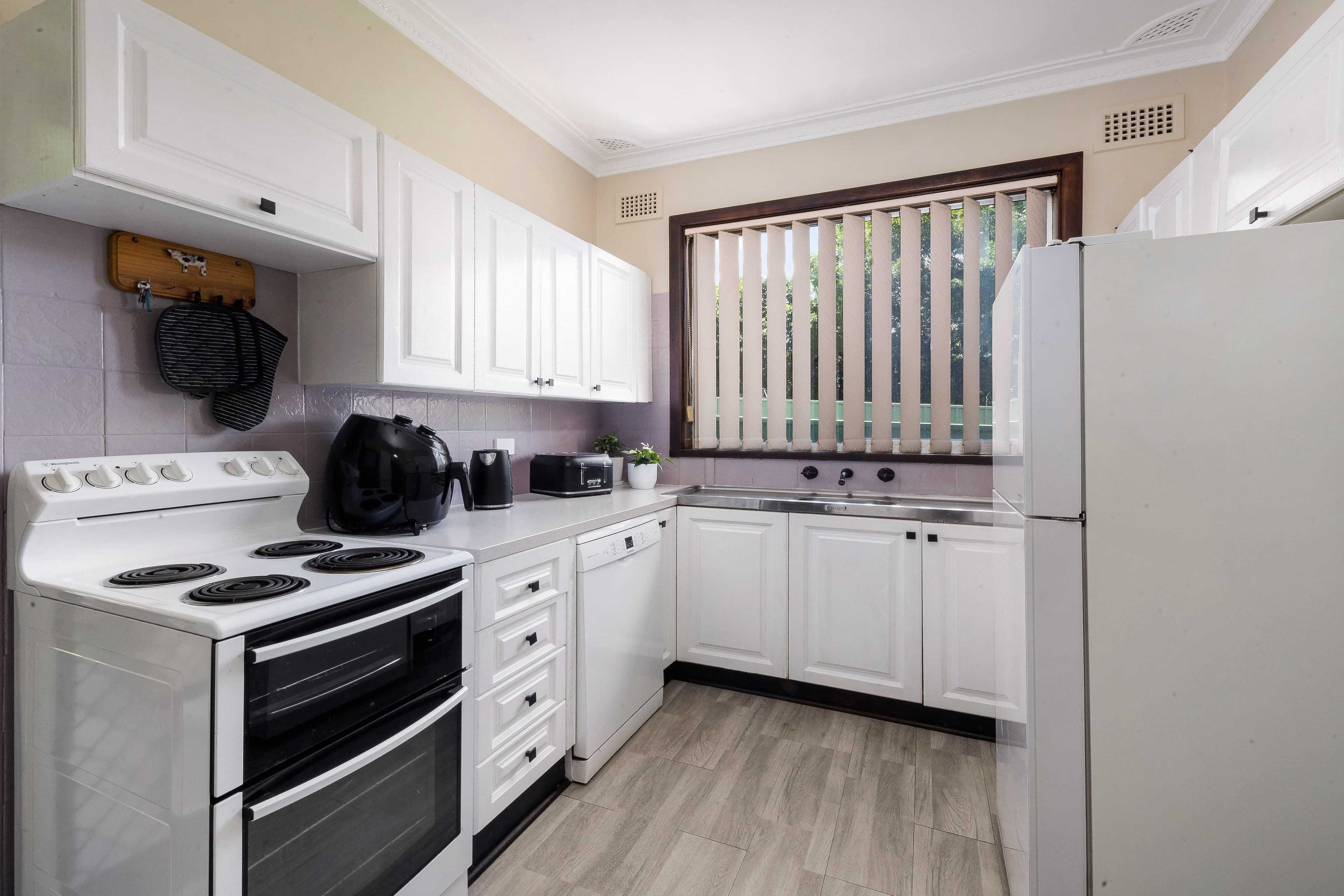 37 Woodland Road, Chester Hill NSW 2162, Chester Hill - Thumbnail 4
