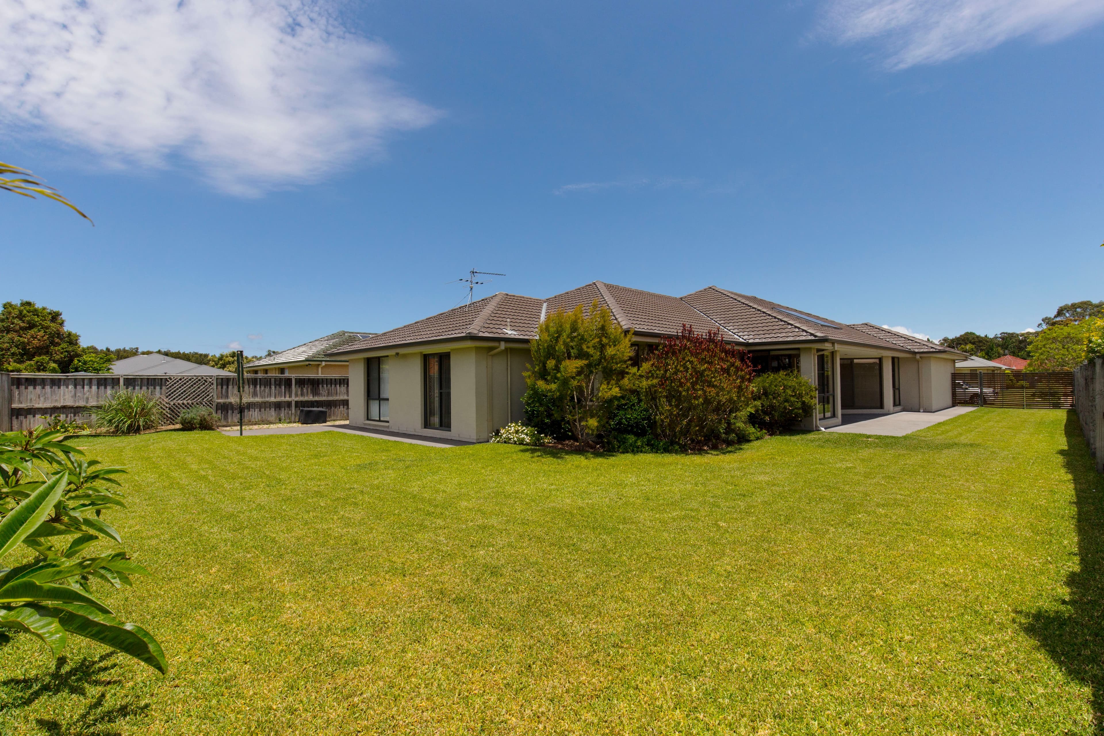 14 Ayres Avenue, Tea Gardens - Thumbnail 2