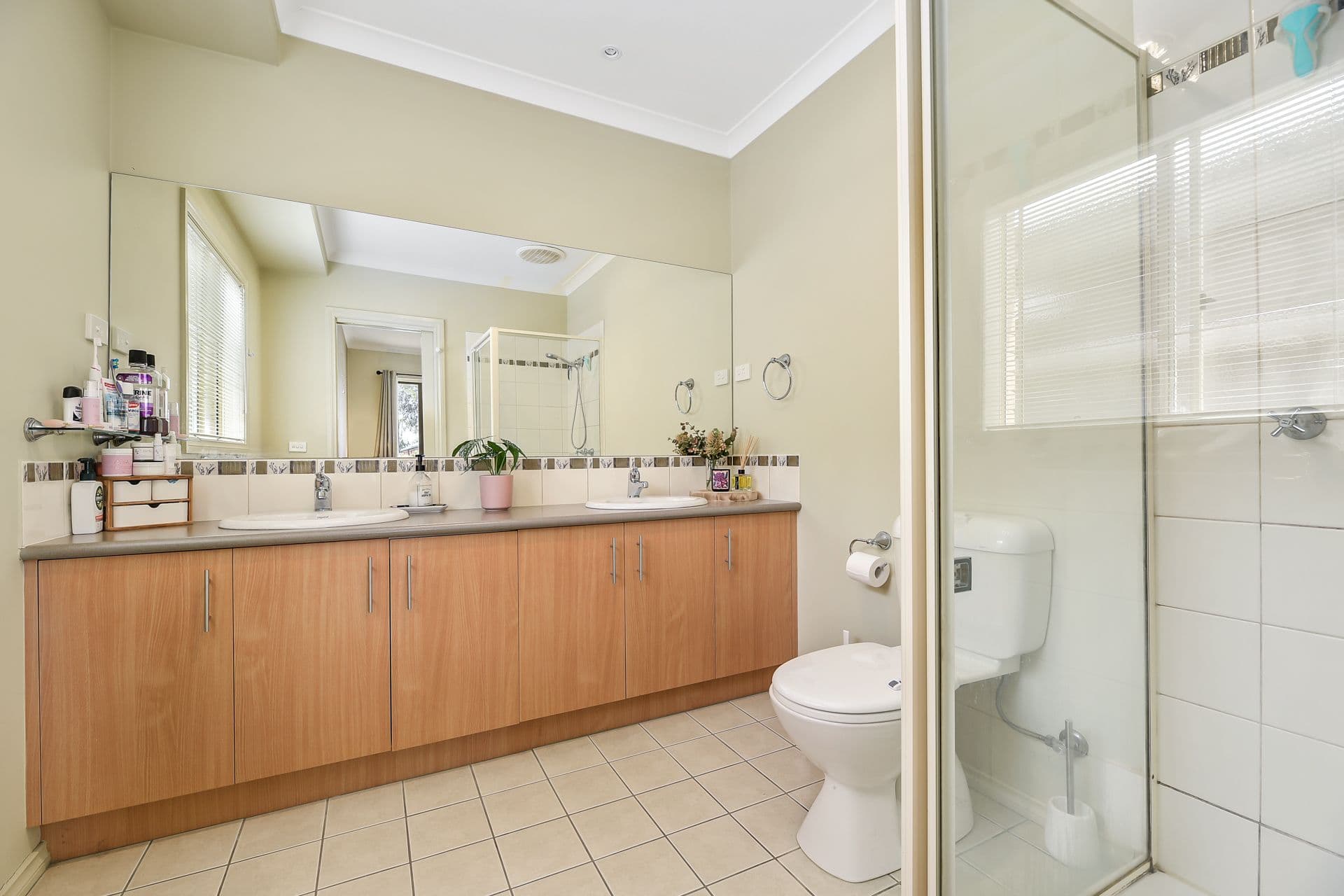 10 Norwich Drive, Berwick VIC 3806, Berwick - Thumbnail 4