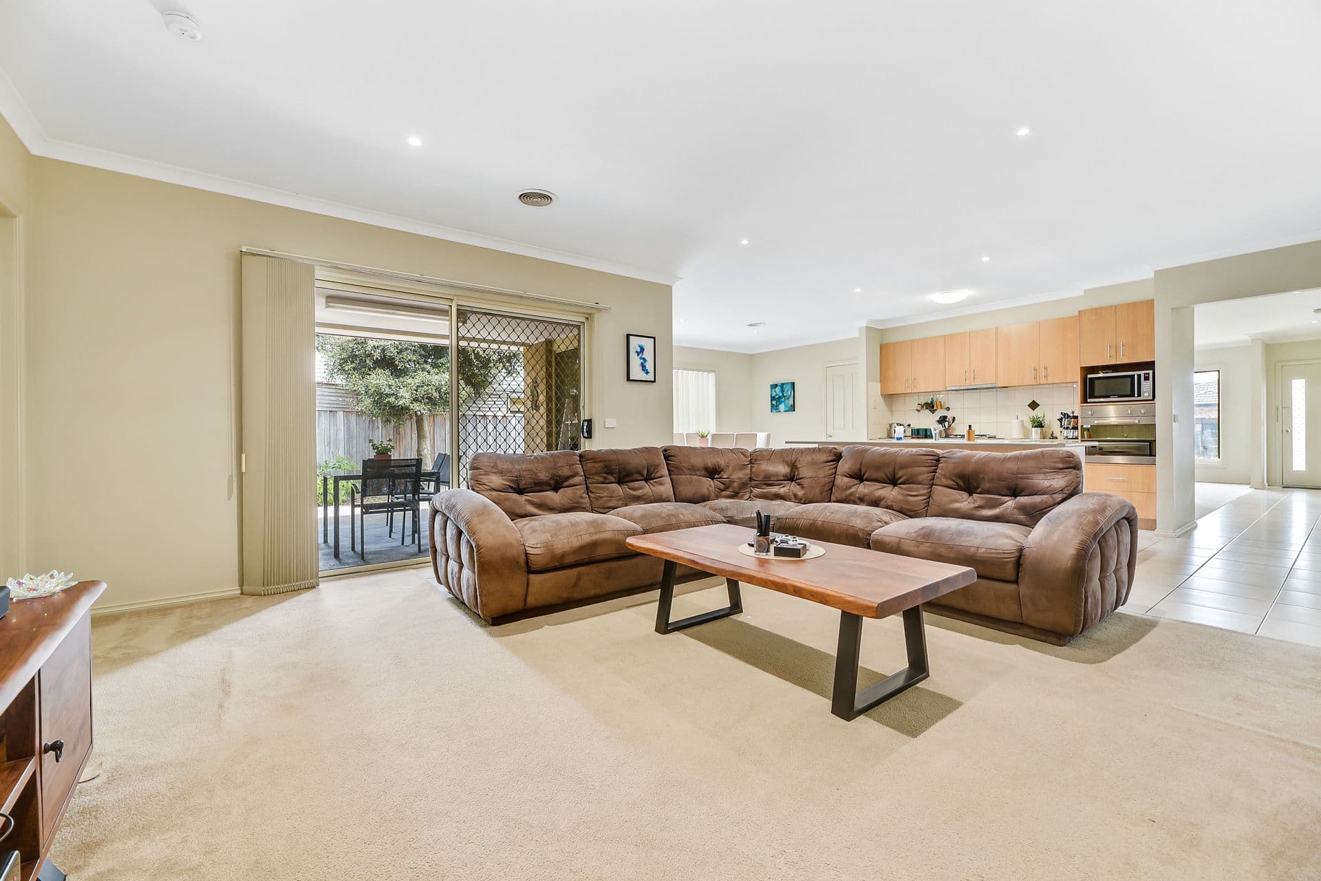 10 Norwich Drive, Berwick VIC 3806, Berwick - Thumbnail 7