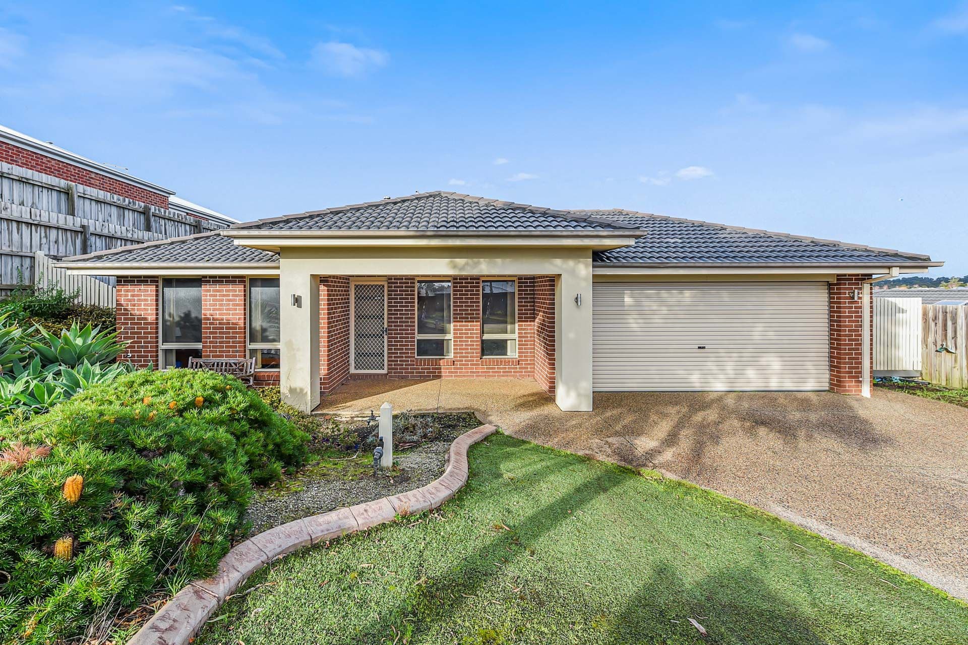 26 Todman Street, Drouin VIC 3818, Drouin - Thumbnail 2