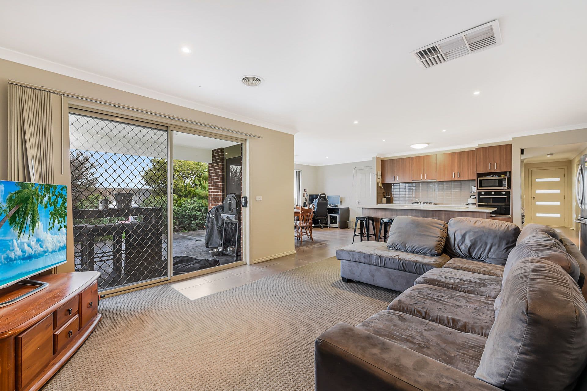 26 Todman Street, Drouin VIC 3818, Drouin - Thumbnail 6