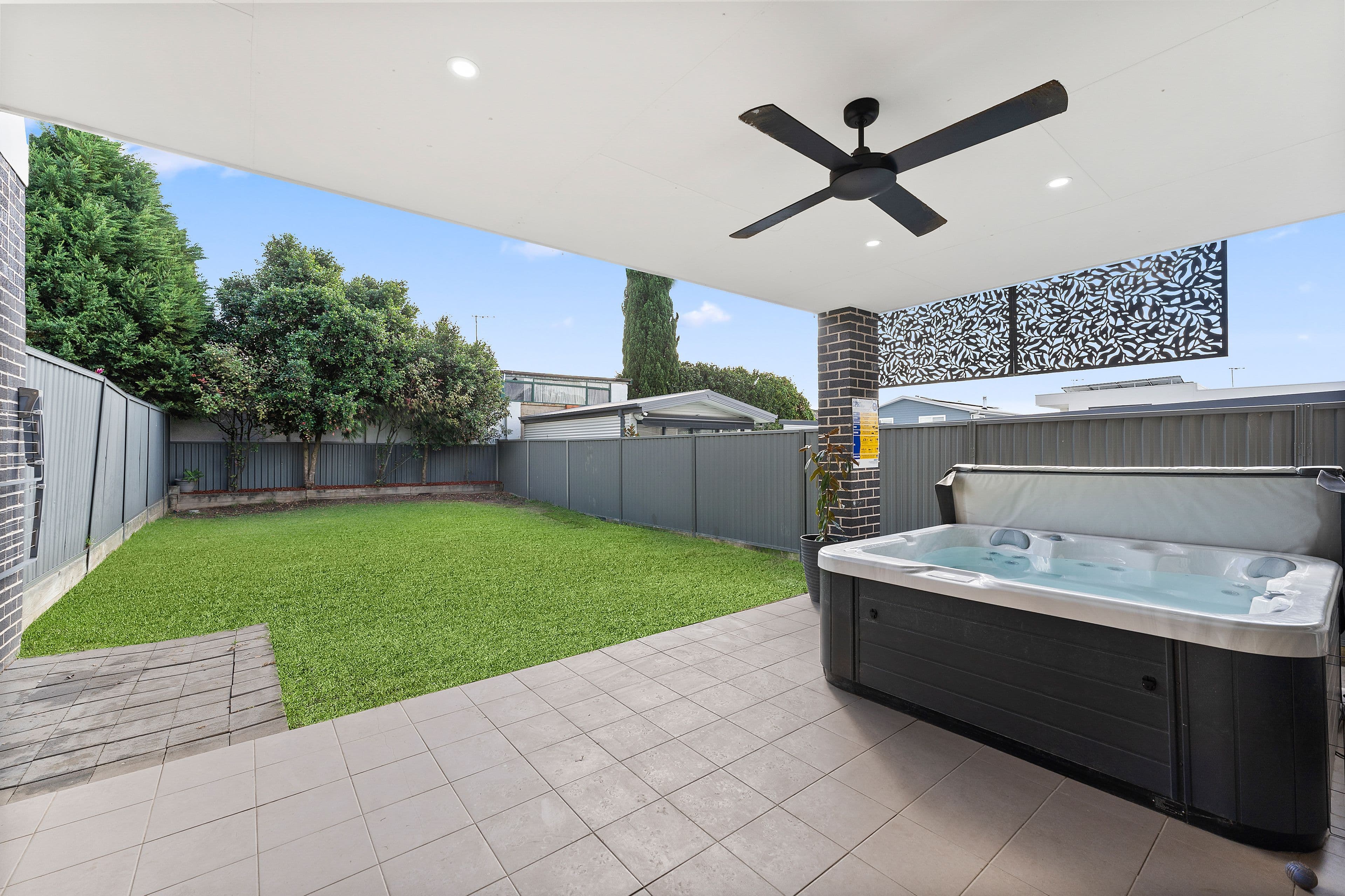 18 Queensbury Road, Padstow Heights NSW 2211, Padstow Heights - Thumbnail 2