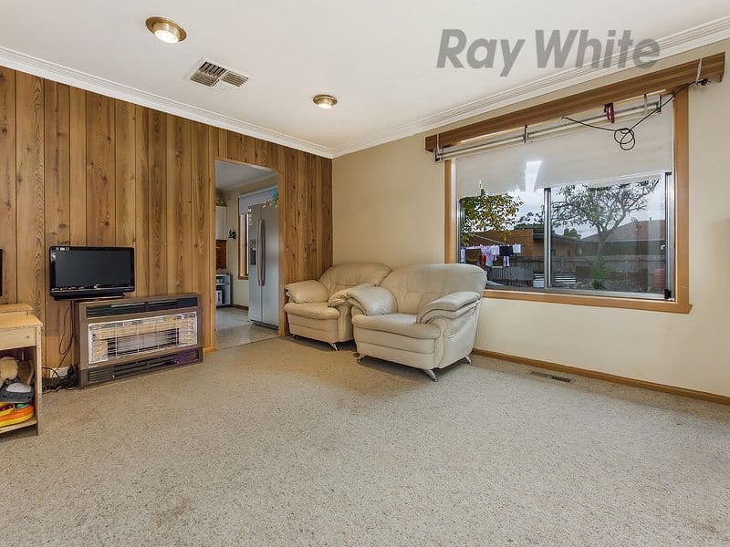 68 Mullhall Drive, St Albans VIC 3021, St Albans - Thumbnail 2