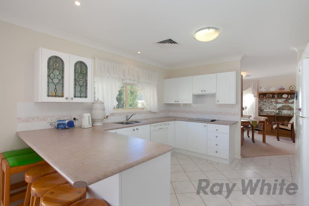 6 Minimbah Close, WALLSEND NSW 2287, Wallsend - Thumbnail 2