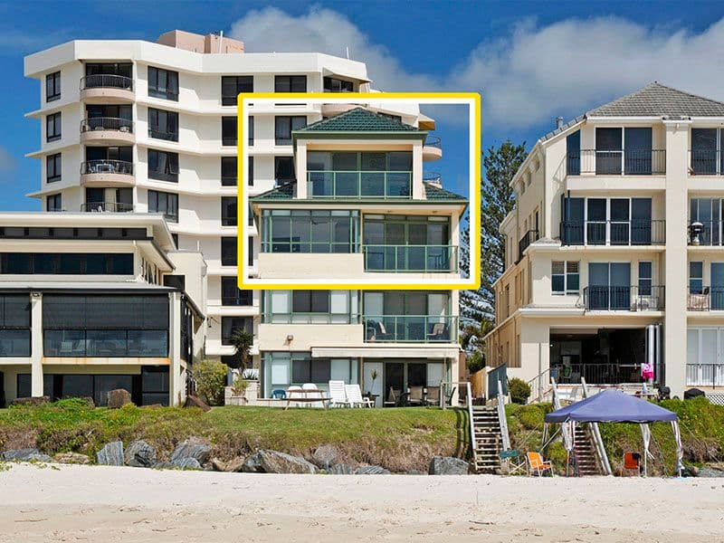 209 Jefferson Lane, PALM BEACH QLD 4221, Palm Beach - Image 1