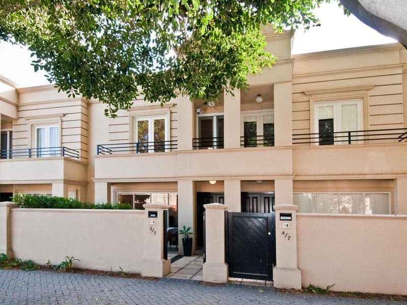 7 Torrens Square, GLENELG SA 5045, Glenelg - Image 1