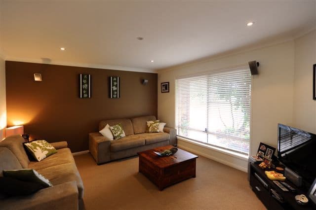 16 Jamieson Court, DARLING HEIGHTS QLD 4350, Darling Heights - Thumbnail 3