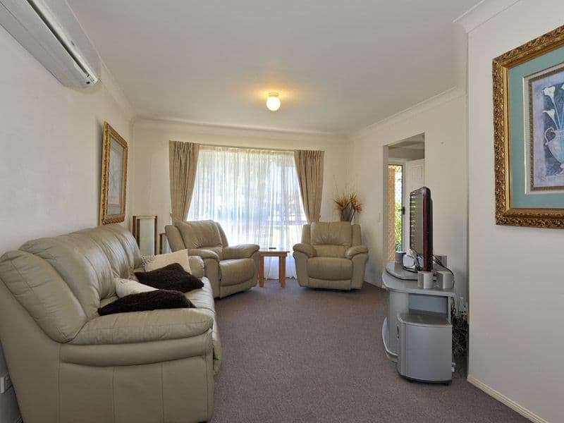 24 Agnes Court, DECEPTION BAY QLD 4508, Deception Bay - Thumbnail 4