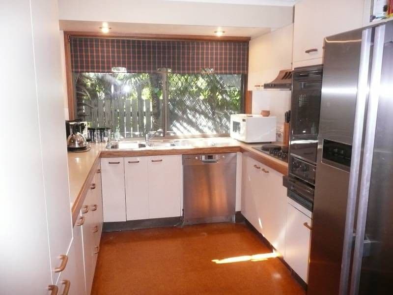83 Pallert Street, MIDDLE PARK QLD 4074, Middle Park - Thumbnail 6