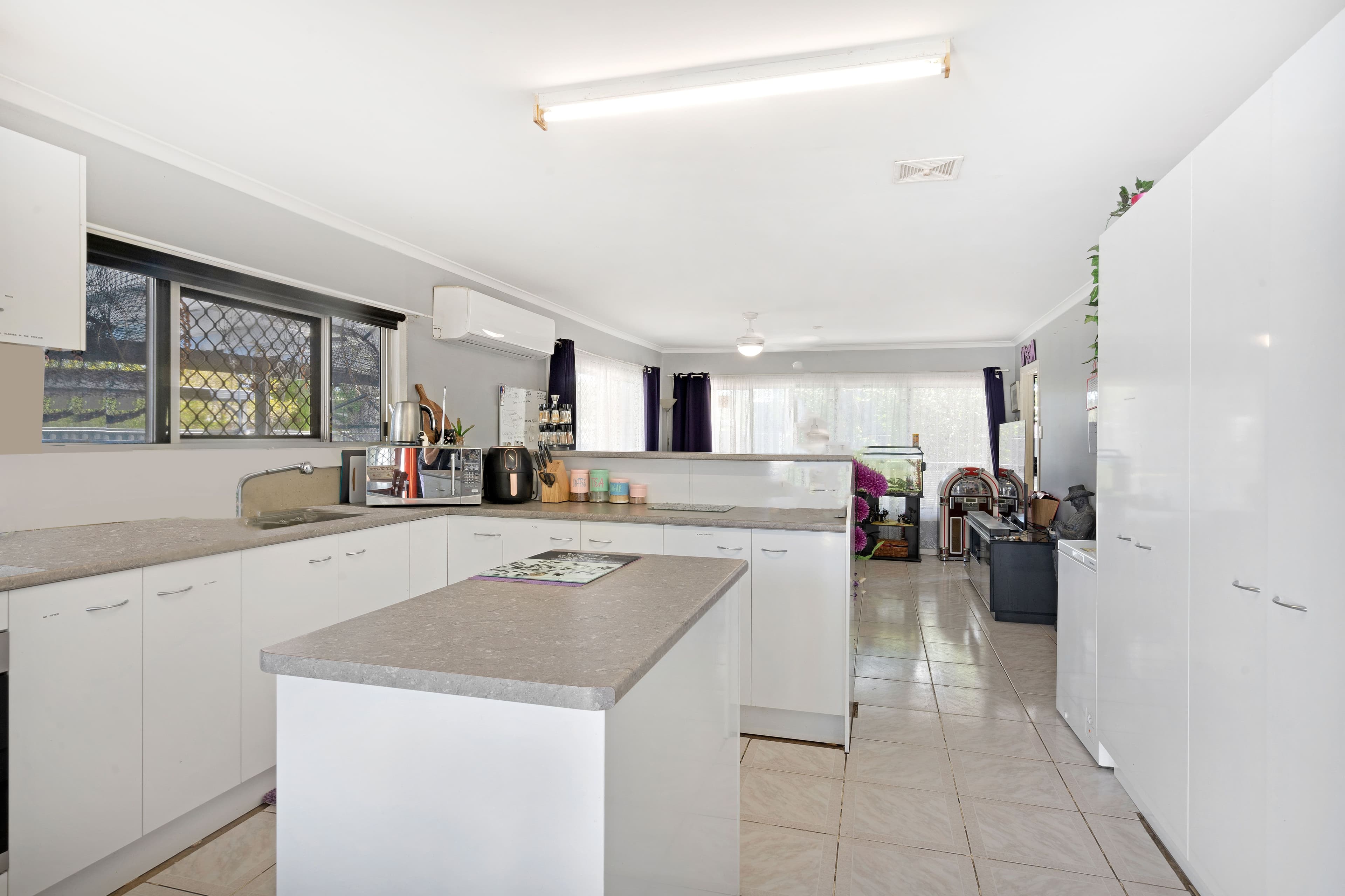 1282 Bribie Island Road, Ningi QLD 4511, Ningi - Thumbnail 3