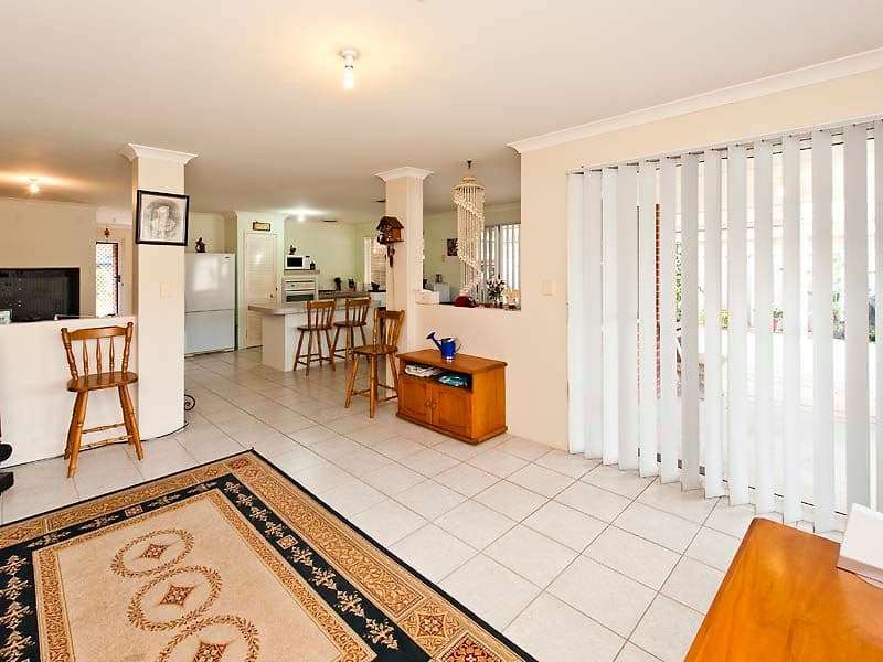 5 Yardarm Street, WAIKIKI WA 6169, Waikiki - Thumbnail 3