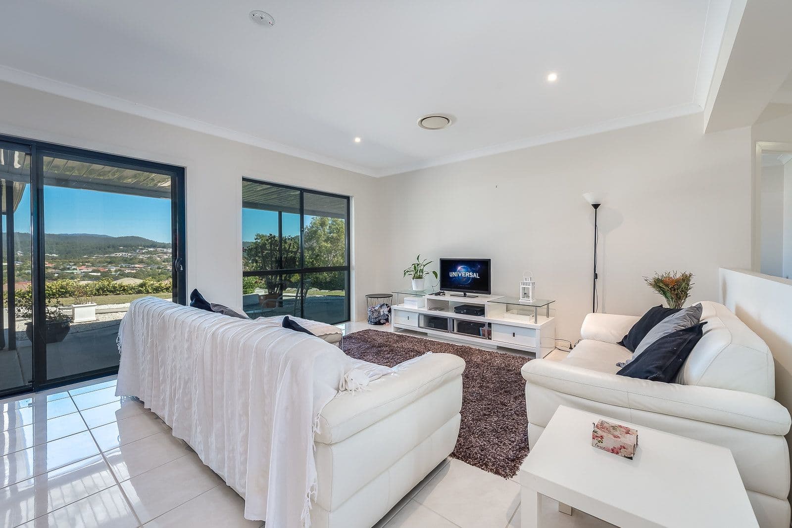 88 Salvado Drive, Pacific Pines QLD 4211, Pacific Pines - Thumbnail 6