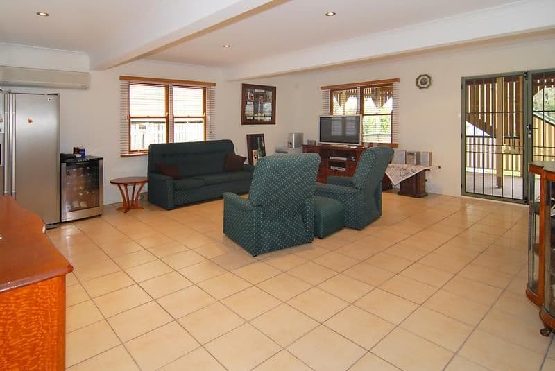 6 Seventh Avenue, WINDSOR QLD 4030, Windsor - Thumbnail 5