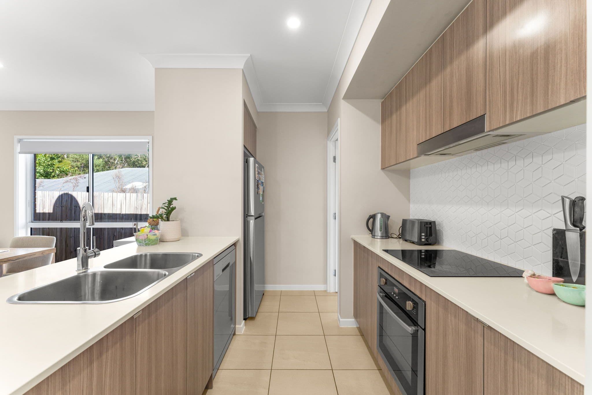 31 Hoist Court, Augustine Heights QLD 4300, Augustine Heights - Thumbnail 2
